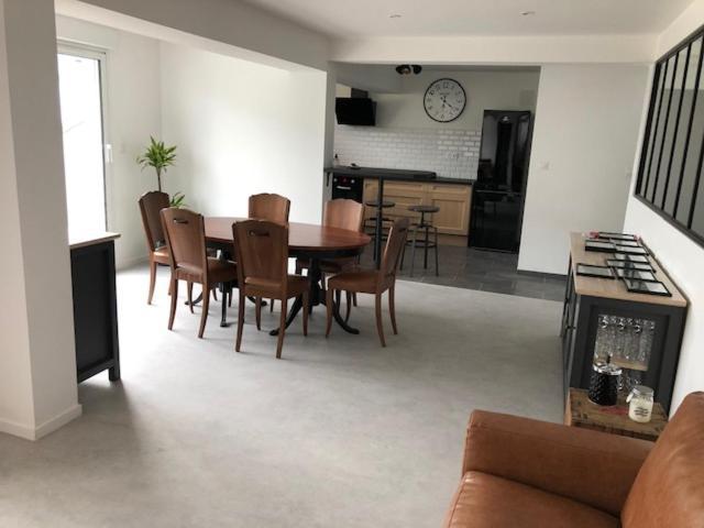 Loft Reve Du Soir 125 M2 Climatise 350 M De La Gare Apartment Lourdes Exterior photo